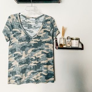 Camouflage T-shirt